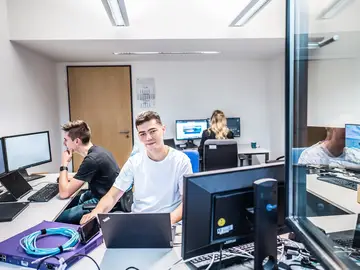 Schülerpraktikum als Fachinformatiker (m/w/d)